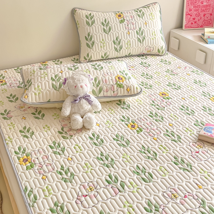 91家纺网 家纺一手货源 找家纺 沐慕 2024新款小清新印花乳胶凉席 仲夏