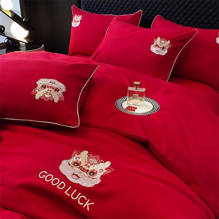 91家纺网 家纺一手货源 找家纺 宅家居 2024新款磨毛亲肤棉婚庆刺绣花四件套 齐乐龙龍