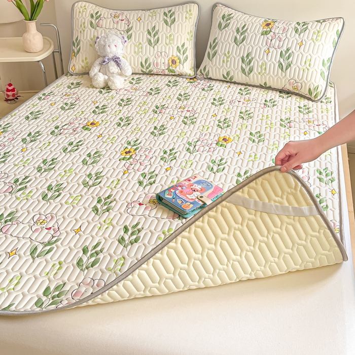 91家纺网 家纺一手货源 找家纺 沐慕 2024新款小清新印花乳胶凉席 仲夏