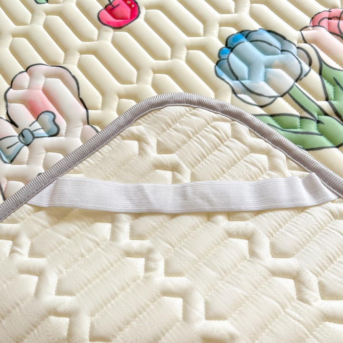 91家纺网 家纺一手货源 找家纺 沐慕 2024新款小清新印花乳胶凉席 郁金香小兔