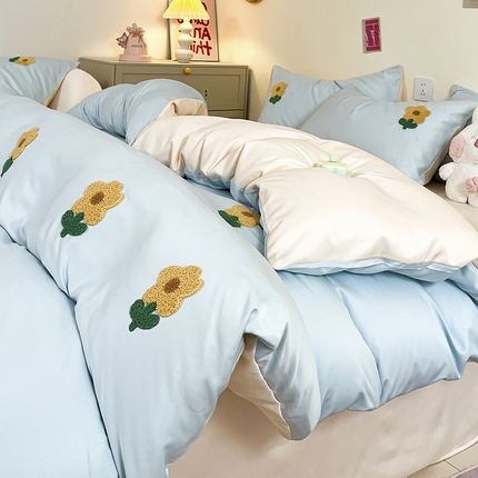 91家纺网 家纺一手货源 找家纺 （总）梦幻之城 2024新款水洗真丝毛巾绣款四件套三件套--黛西系列