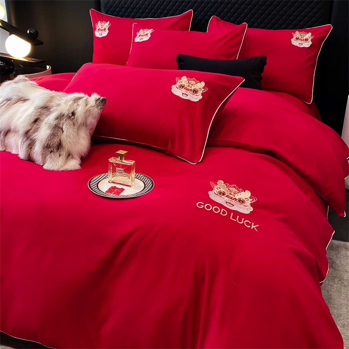 91家纺网 家纺一手货源 找家纺 宅家居 2024新款磨毛亲肤棉婚庆刺绣花四件套 齐乐龙龍