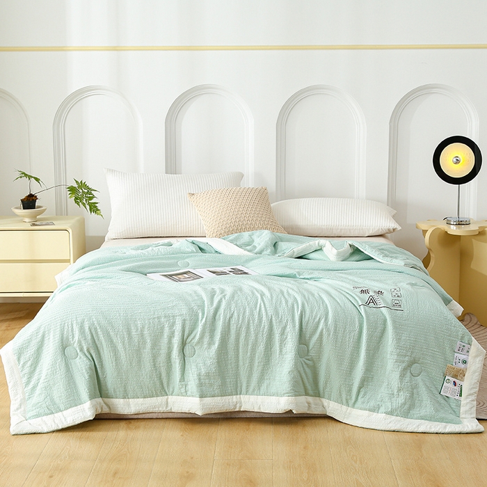 91家纺网 家纺一手货源 找家纺 爱宝被业 2024新款水洗针织棉无染被 绿色