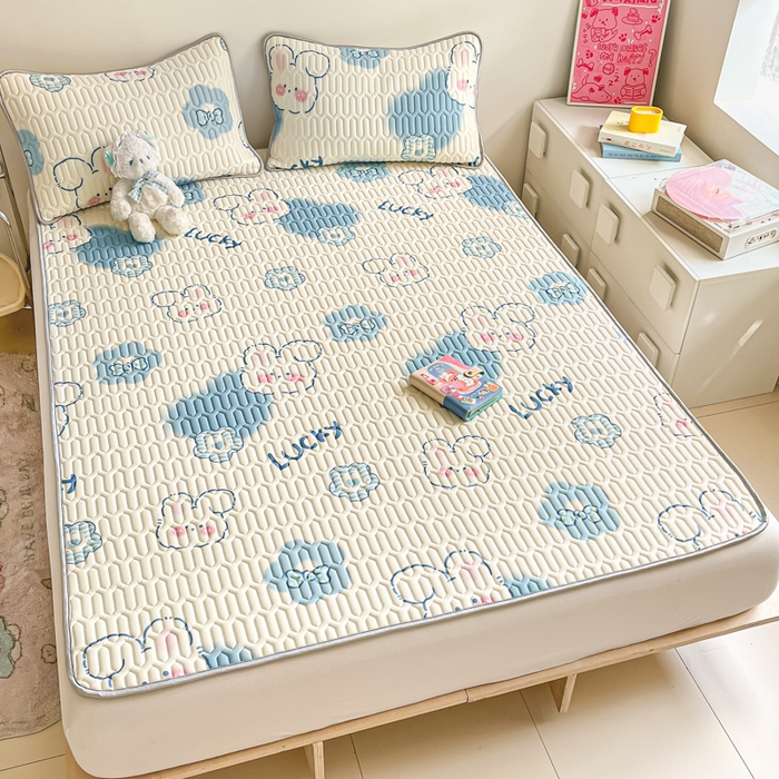 91家纺网 家纺一手货源 找家纺 沐慕 2024新款小清新印花乳胶凉席 爱心小兔