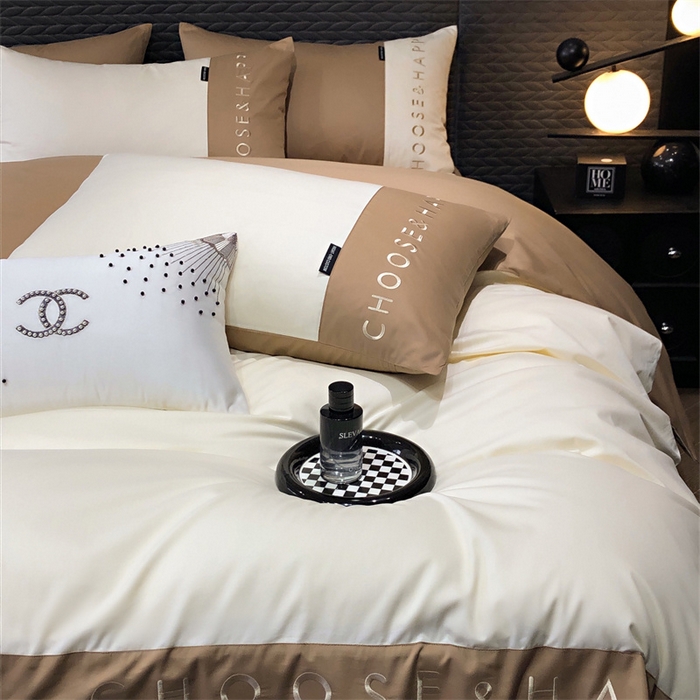 91家纺网 家纺一手货源 找家纺 凯磊 2024新款简约家居.刺绣纯色拼色四件套--伊可系列（拍法一） 峰白+木咖