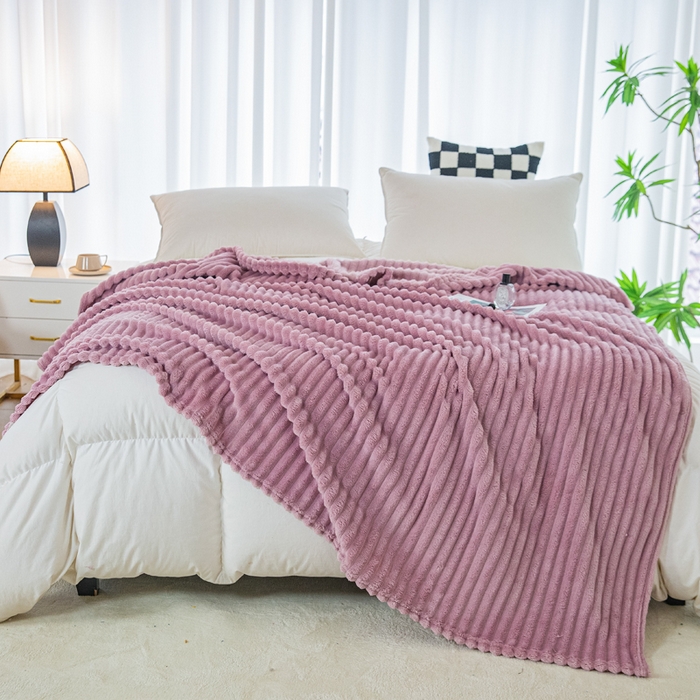 91家纺网 家纺一手货源 找家纺 卡琪曼 2024新款高克重魔法绒牛奶绒毛毯毯子 豆沙