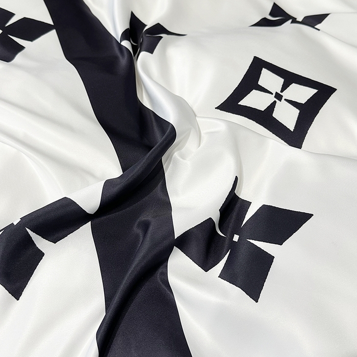 91家纺网 家纺一手货源 找家纺 摩卡家纺 2024新品水洗真丝轻奢系列路易白