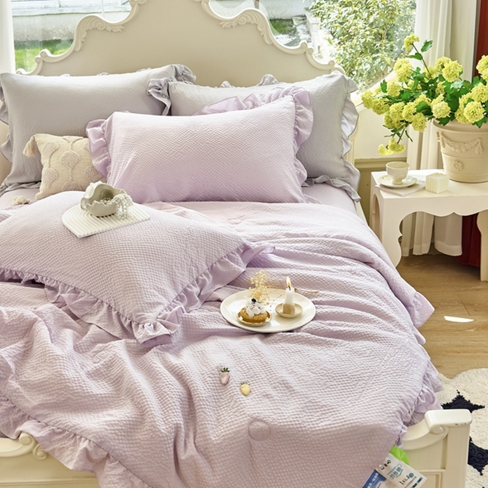 91家纺网 家纺一手货源 找家纺 米菲 2024新款泡泡棉纯色花边款夏被夏被四件套 丁香紫