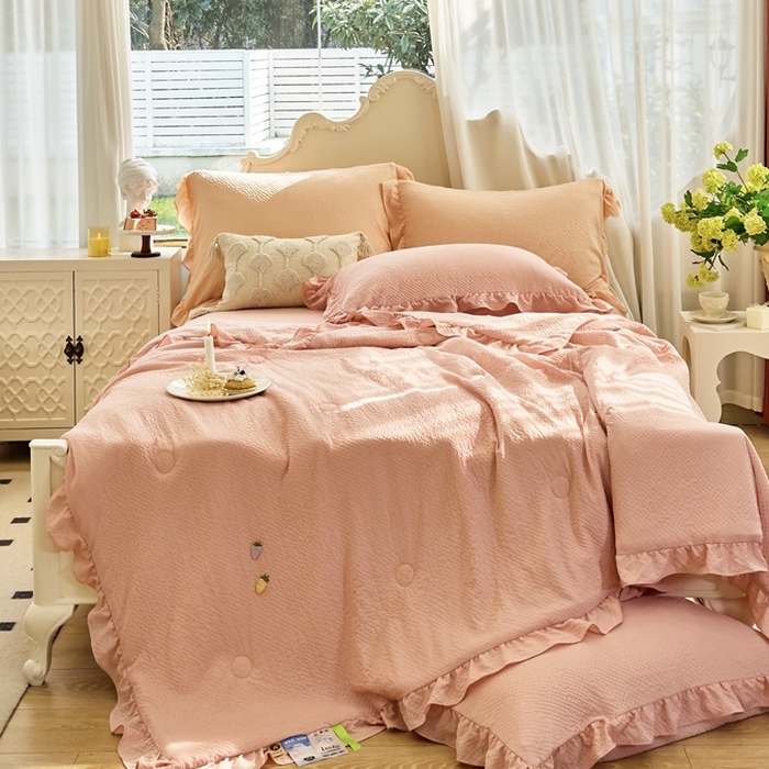 91家纺网 家纺一手货源 找家纺 米菲 2024新款泡泡棉纯色花边款夏被夏被四件套 浪漫橙