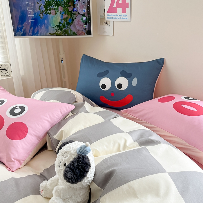 91家纺网 家纺一手货源 找家纺  2024新款大版枕套数码印花全棉四件套 灰格子