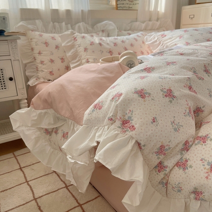 91家纺网 家纺一手货源 找家纺 六巷胡同 2024新款全棉韩系花边款小碎花四件套 澜音