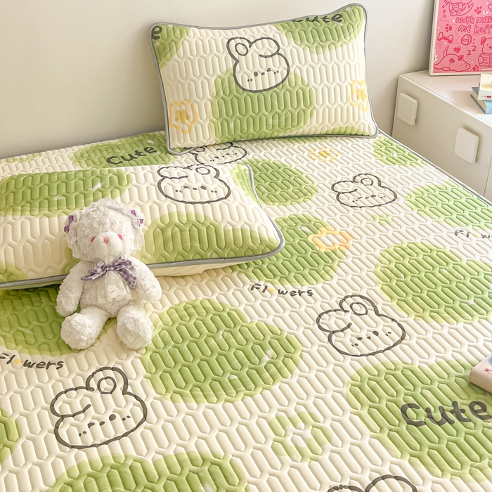 91家纺网 家纺一手货源 找家纺 沐慕 2024新款小清新印花乳胶凉席 森系兔