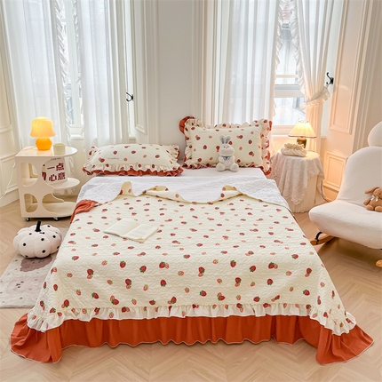 恒爱家纺 2024新款韩版泡泡棉系列单床盖 草莓波波