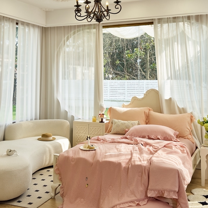 91家纺网 家纺一手货源 找家纺 米菲 2024新款泡泡棉纯色花边款夏被夏被四件套 浪漫橙