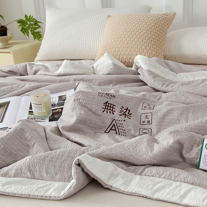 91家纺网 家纺一手货源 找家纺 爱宝被业 2024新款水洗针织棉无染被 浅灰