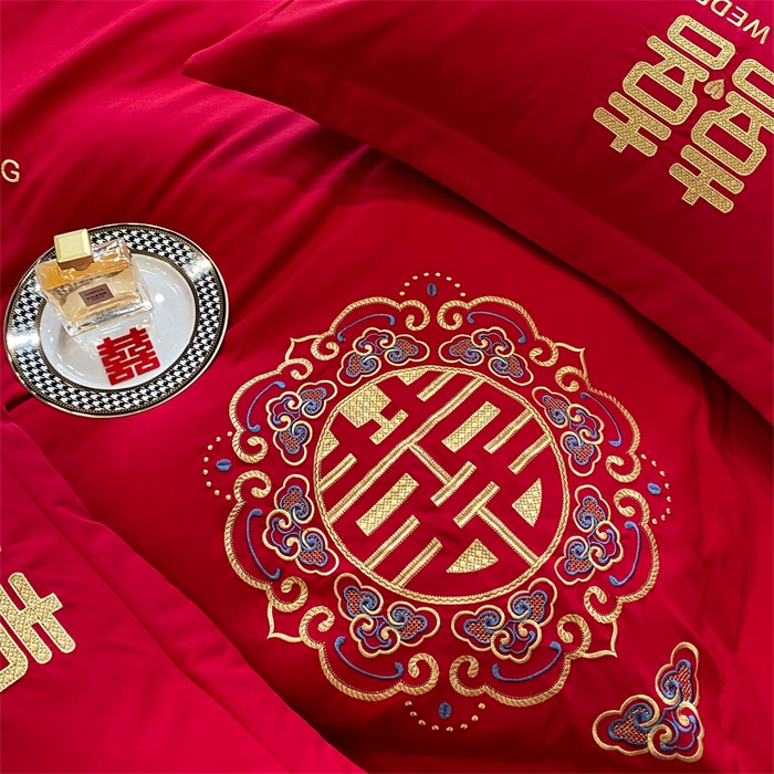 91家纺网 家纺一手货源 找家纺 宅家居 2024新款磨毛亲肤棉婚庆刺绣花四件套 喜上加喜