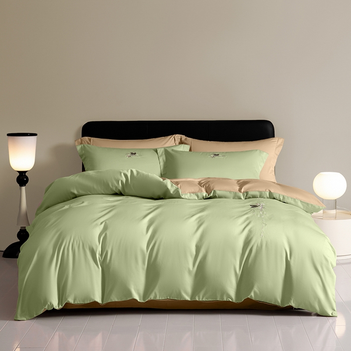 91家纺网 家纺一手货源 找家纺 秀色家纺 2025新款轻奢60支贡缎长绒纯棉四件套全棉简约清新刺绣花被套床单高级感 莺茶绿+香槟金