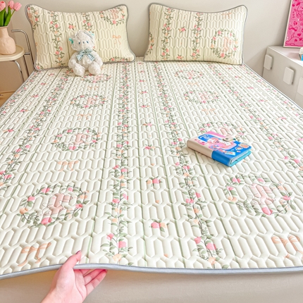 沐慕 2024新款小清新印花乳胶凉席 花环兔兔