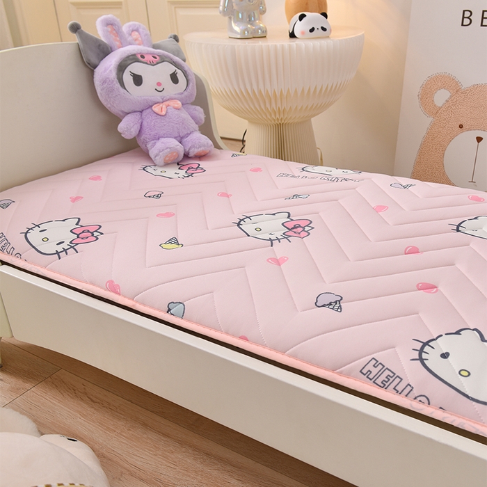 91家纺网 家纺一手货源 找家纺 宝贝优选 2024新款A类针织棉三丽鸥床垫 常规款凯蒂猫