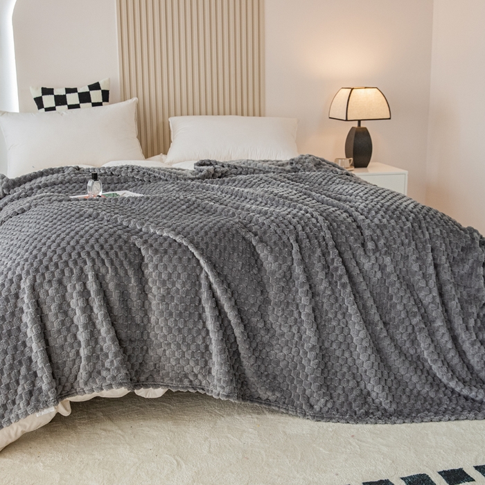 91家纺网 家纺一手货源 找家纺 卡琪曼 2025新款高克重金龟绒牛奶绒毛毯毯子 深灰