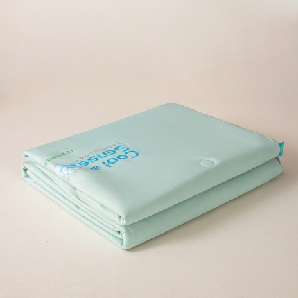 91家纺网 家纺一手货源 找家纺 （总）大世界被王 2025新款凉感丝镂空提花夏被