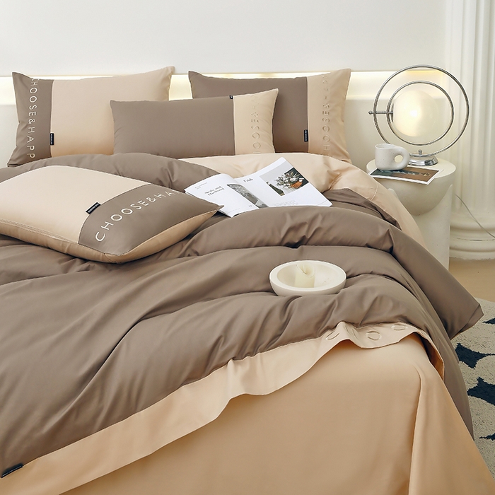 91家纺网 家纺一手货源 找家纺 2024新款简约家居.刺绣纯色拼色四件套--伊可系列 伊可-奶咖色+饼干色