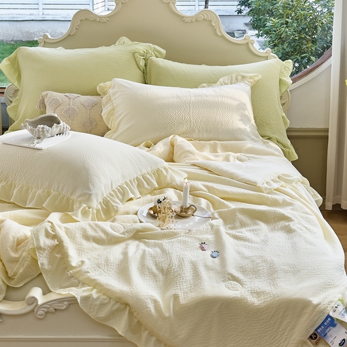 91家纺网 家纺一手货源 找家纺 米菲 2024新款泡泡棉纯色花边款夏被夏被四件套 奶昔-米