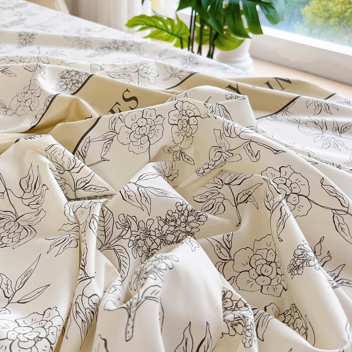 91家纺网 家纺一手货源 找家纺 情煊家纺 2024新款全棉斜纹直角床单系列-印花款 邂逅花语