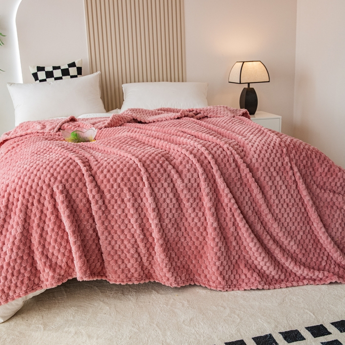 91家纺网 家纺一手货源 找家纺 卡琪曼 2025新款高克重金龟绒牛奶绒毛毯毯子 西瓜红