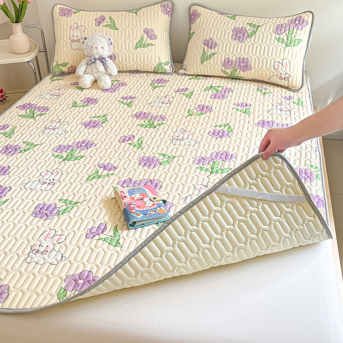 91家纺网 家纺一手货源 找家纺 沐慕 2024新款小清新印花乳胶凉席 星黛兔