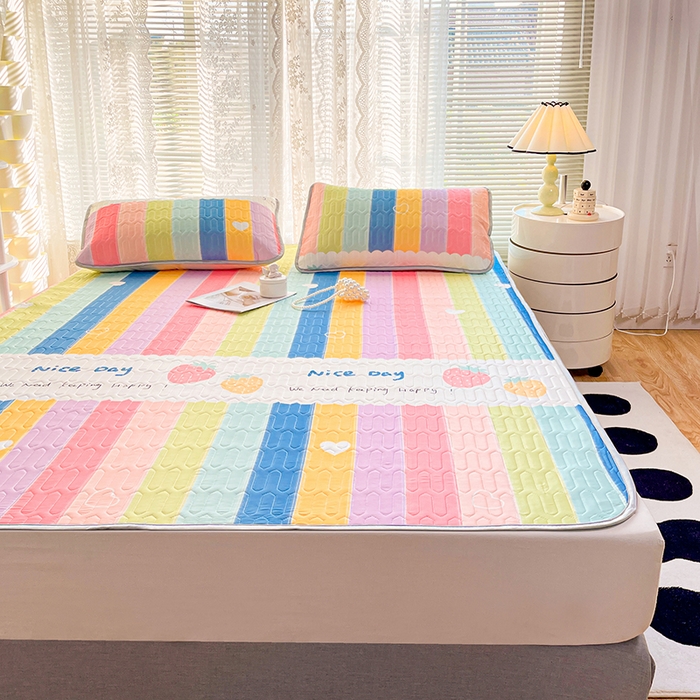 91家纺网 家纺一手货源 找家纺 贝拉梦家纺 2024新款乳胶凉席印花款三件套 彩虹莓莓