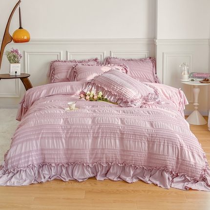 91家纺网 家纺一手货源 找家纺 顾里家纺 2024新款韩系大花边泡泡纱套件 香芋紫