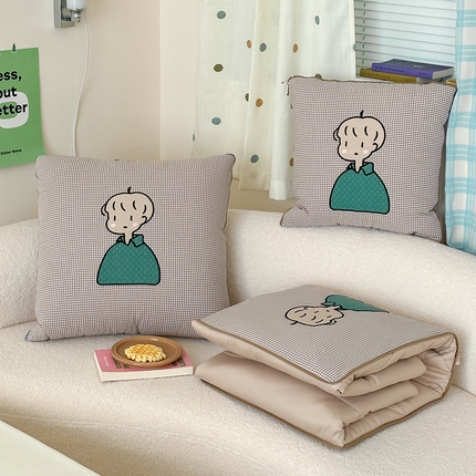 91家纺网 家纺一手货源 找家纺 （总）多米家居 2024新款卡通多功能抱枕被Amy小窝抱枕被