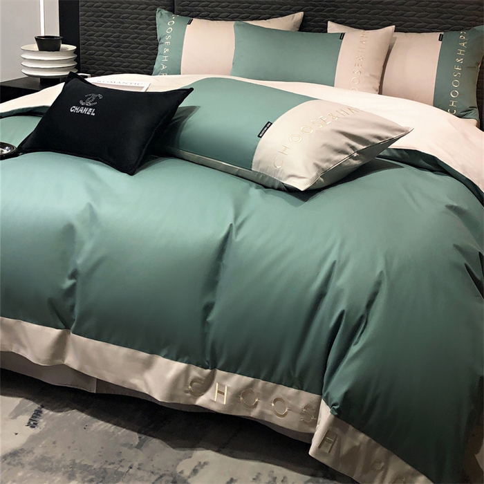 91家纺网 家纺一手货源 找家纺 凯磊 2024新款简约家居.刺绣纯色拼色四件套--伊可系列（拍法一） 云杉绿+浅灰