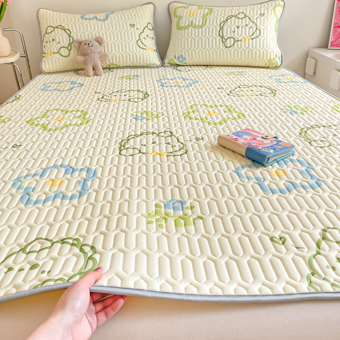 91家纺网 家纺一手货源 找家纺 沐慕 2024新款小清新印花乳胶凉席 恐龙宝贝