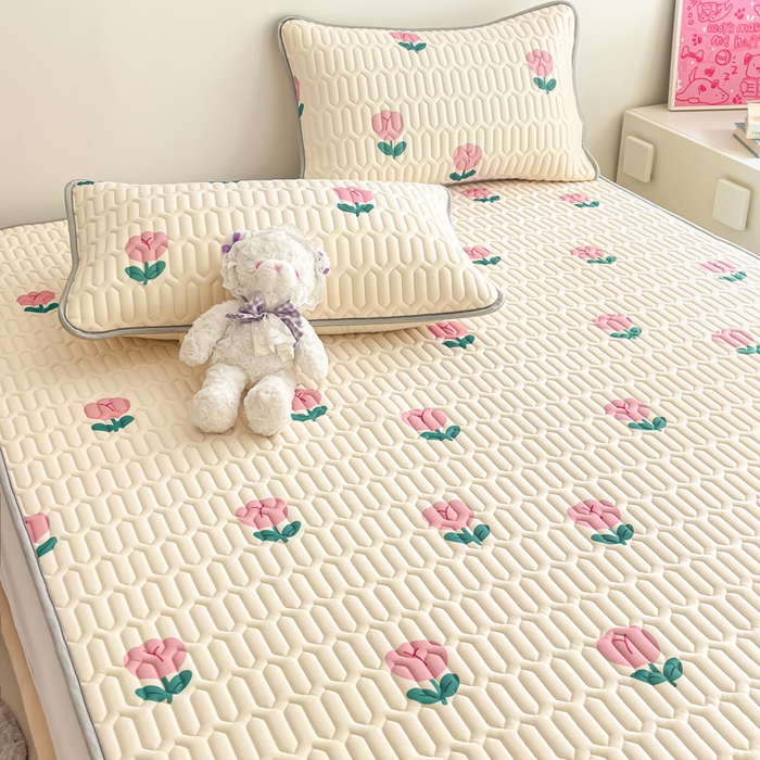 91家纺网 家纺一手货源 找家纺 沐慕 2024新款小清新印花乳胶凉席 郁金香