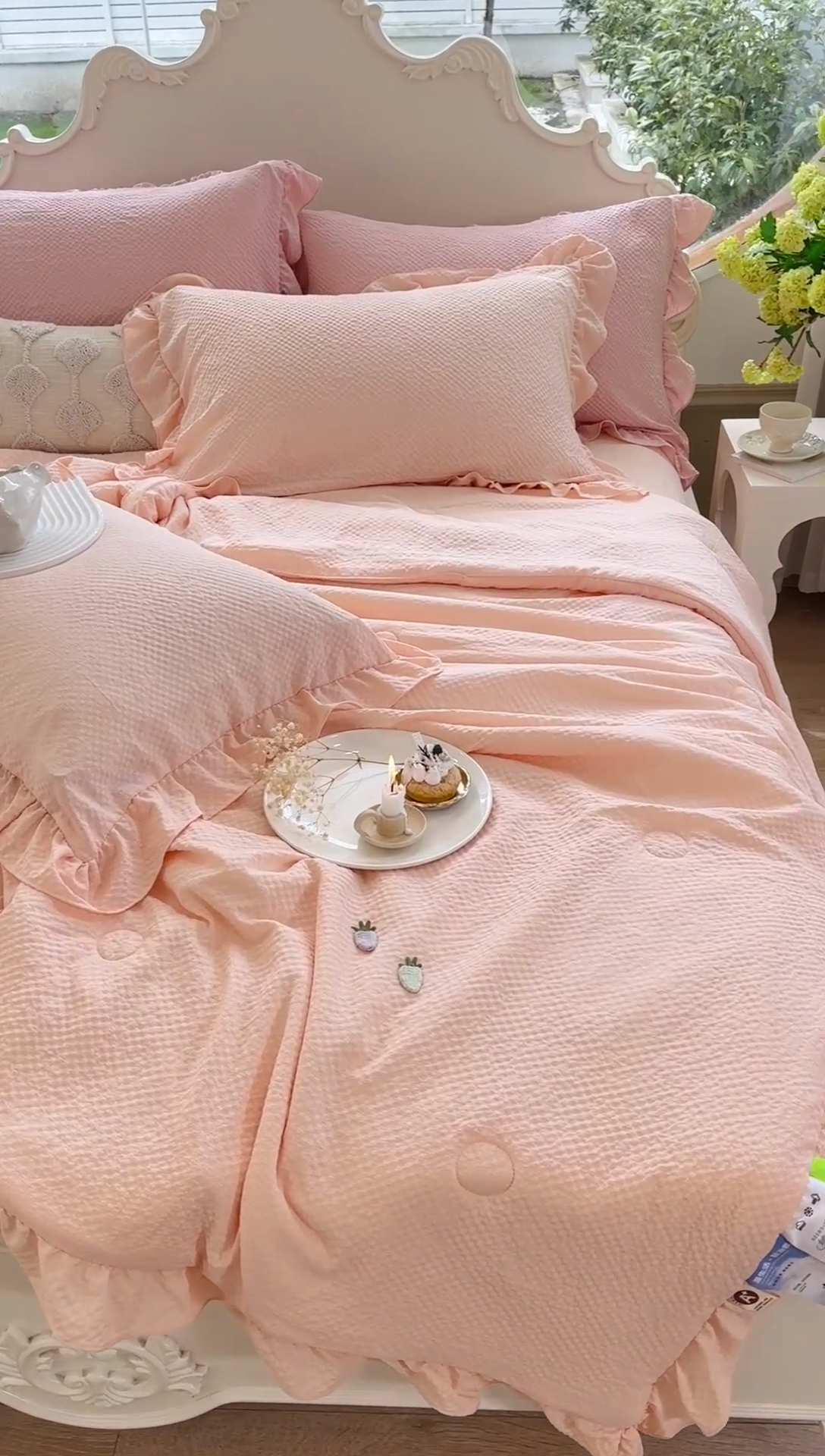 91家纺网 家纺一手货源 找家纺 米菲 2024新款泡泡棉纯色花边款夏被夏被四件套 樱花粉