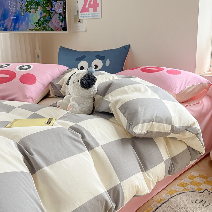 91家纺网 家纺一手货源 找家纺  2024新款大版枕套数码印花全棉四件套 灰格子