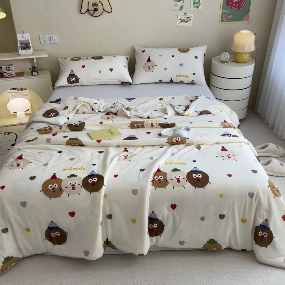 91家纺网 家纺一手货源 找家纺 米菲 2024新款A类凉感丝印花夏被夏凉被被芯 快乐煤球