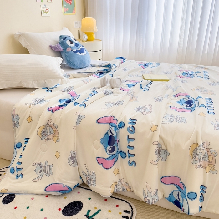 91家纺网 家纺一手货源 找家纺 米菲 2024新款A类凉感丝印花夏被夏凉被被芯 迪士尼-史迪仔