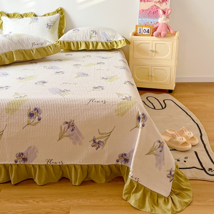 91家纺网 家纺一手货源 找家纺 子曰 2024新款印花素色花边床盖三件套四件套 君子兰