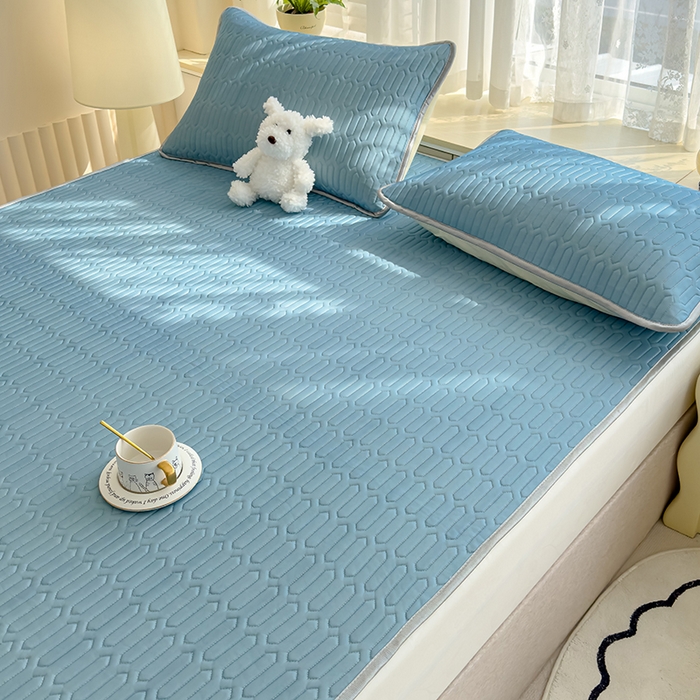 91家纺网 家纺一手货源 找家纺 伊人坊 2024新款A类凉感丝乳胶凉席三件套 海洋蓝