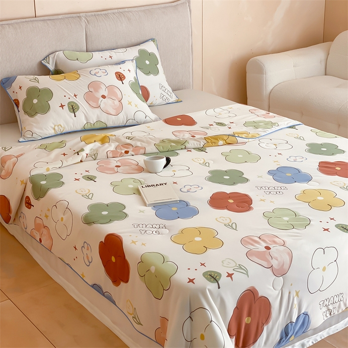 91家纺网 家纺一手货源 找家纺 头等舱 2026新款针织棉凉感氨纶A类印华大豆抗菌夏被 夏日心情