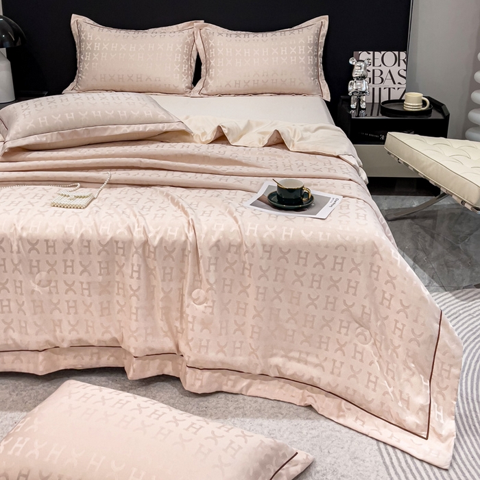 91家纺网 家纺一手货源 找家纺 丽卡家纺 2024新款60s贡缎提花水洗天丝夏被四件套-莫奈 莫奈-香槟金