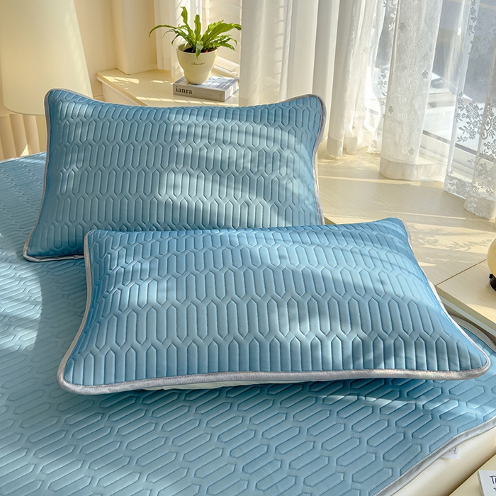 91家纺网 家纺一手货源 找家纺 伊人坊 2024新款A类凉感丝乳胶凉席三件套 海洋蓝