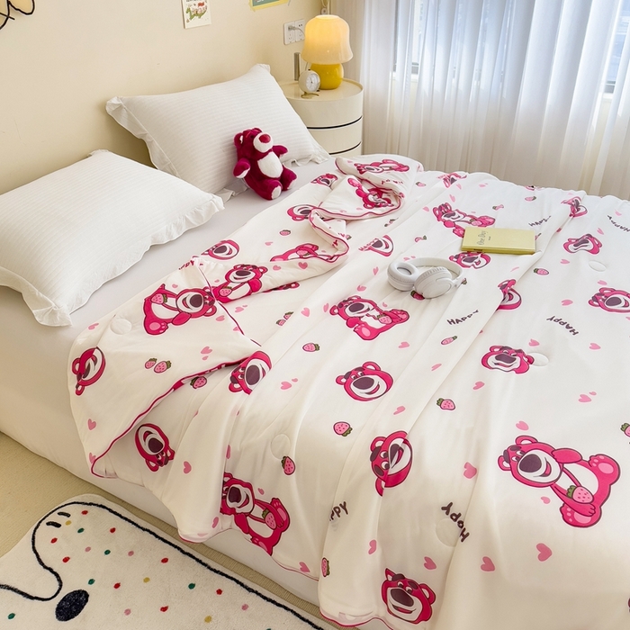 91家纺网 家纺一手货源 找家纺 米菲 2024新款A类凉感丝印花夏被夏凉被被芯 迪士尼-爱心莓莓