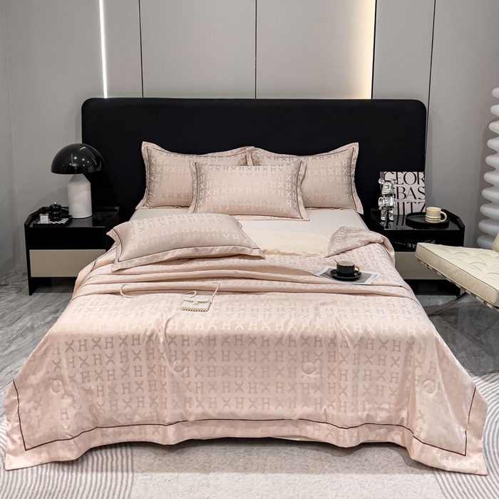 91家纺网 家纺一手货源 找家纺 丽卡家纺 2024新款60s贡缎提花水洗天丝夏被四件套-莫奈 莫奈-香槟金