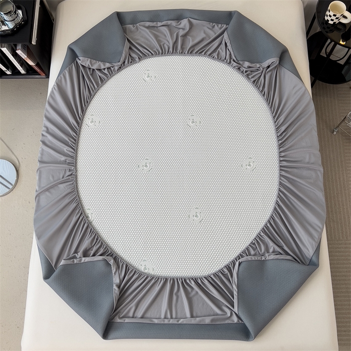 91家纺网 家纺一手货源 找家纺 （总）鑫姿席业 2025新款抗菌凉豆豆提花床笠款凉席-小熊系列 