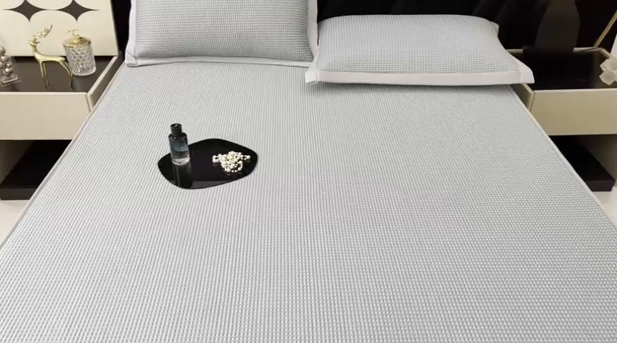 91家纺网 家纺一手货源 找家纺 慕尚 2025新款华夫格床笠凉席 华夫格蓝