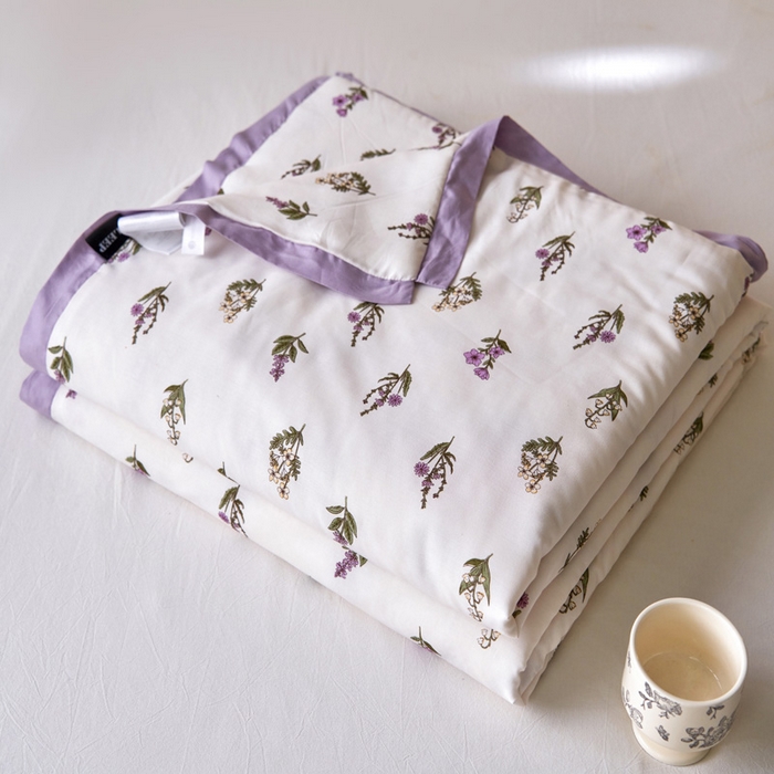 91家纺网 家纺一手货源 找家纺 莱福仕家纺 2024新款莫代尔印花夏被 安娜紫